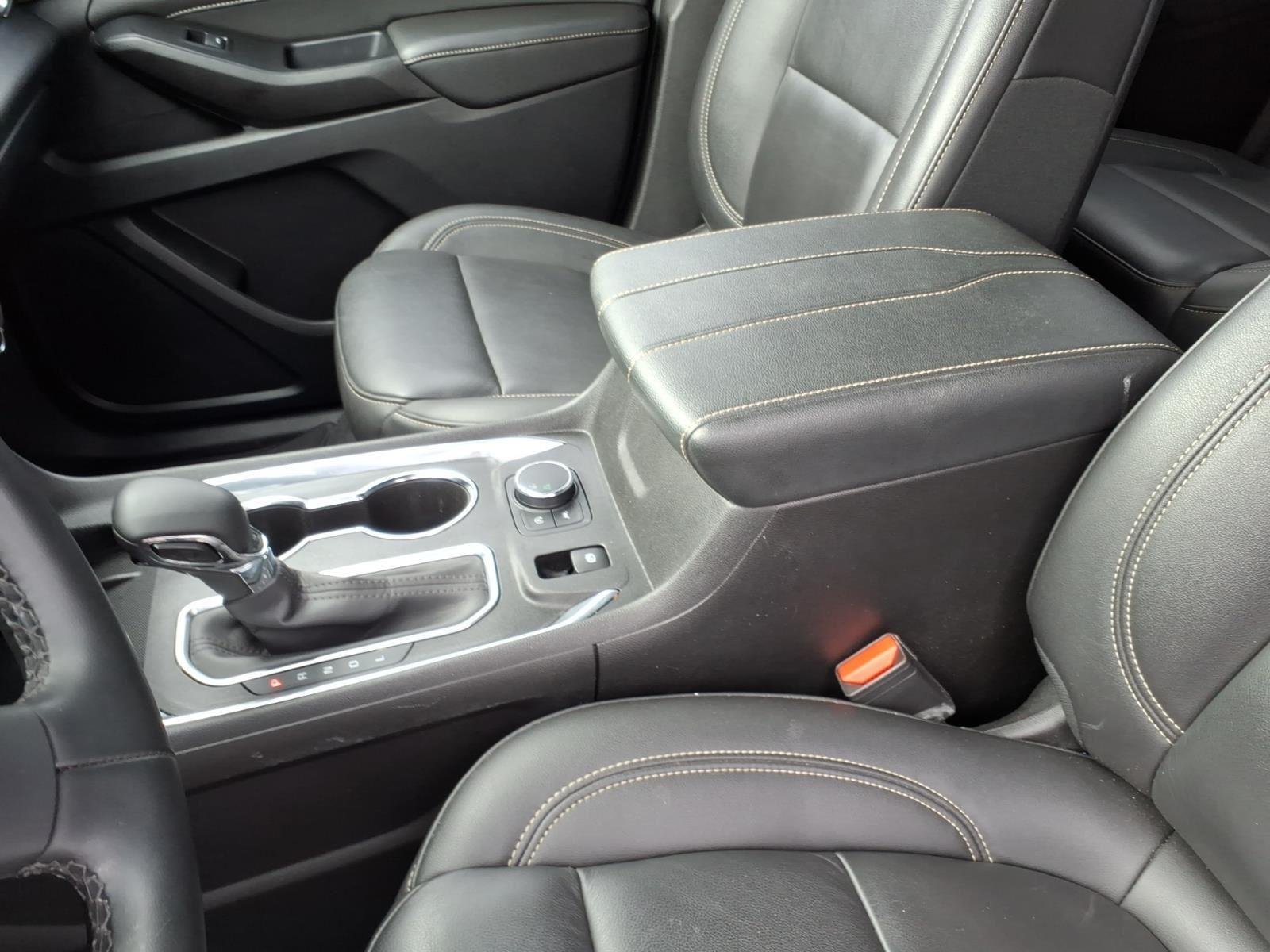 Used 2023 Summit White Chevrolet LT Leather image 19