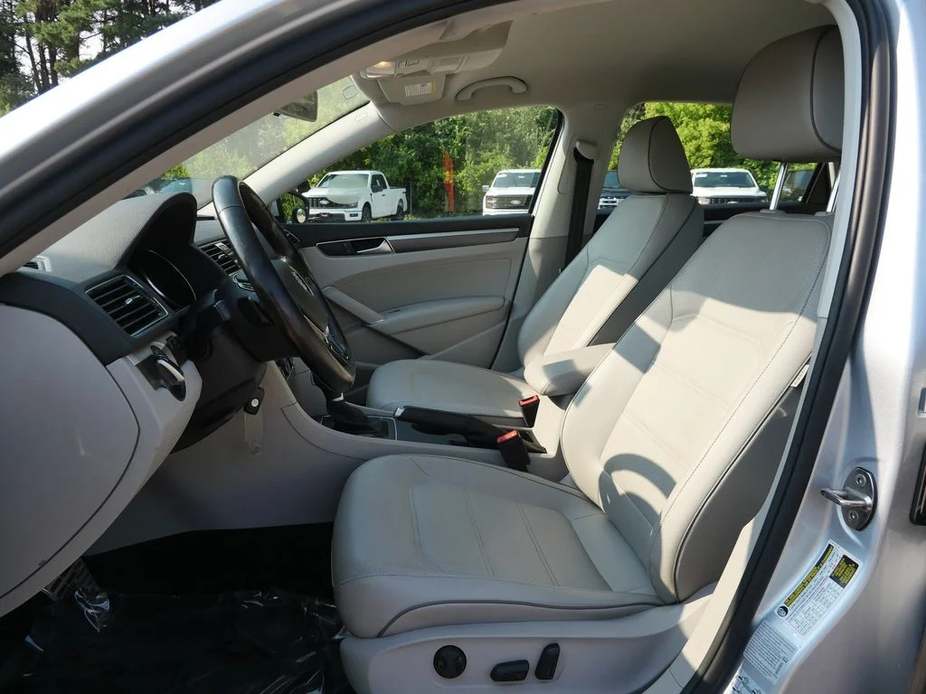 Certified Used 2018 Silver Volkswagen 2.0T R-Line image 15
