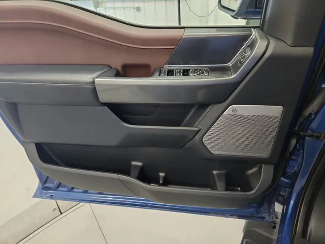 Used 2023 Blue Ford Lariat image 28