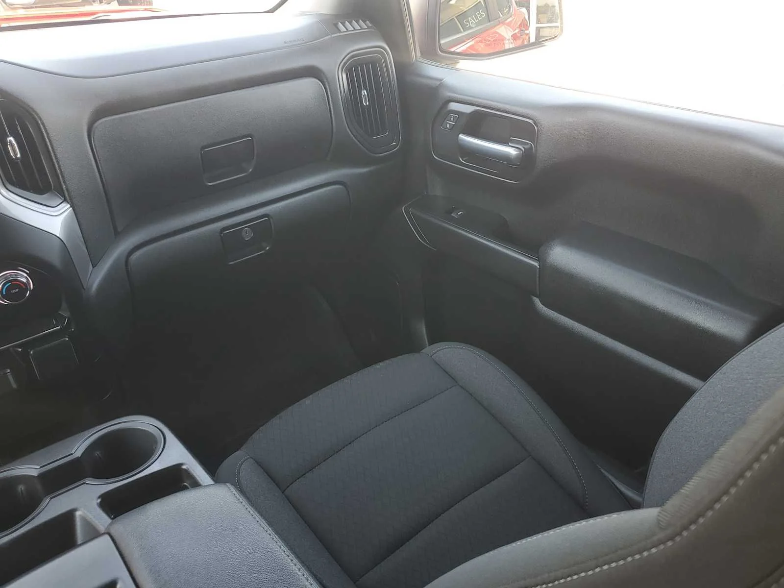 Used 2022 RED HOT Chevrolet Custom image 22