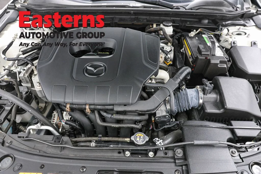 Used 2023 White Mazda 2.5 S Preferred Package image 7