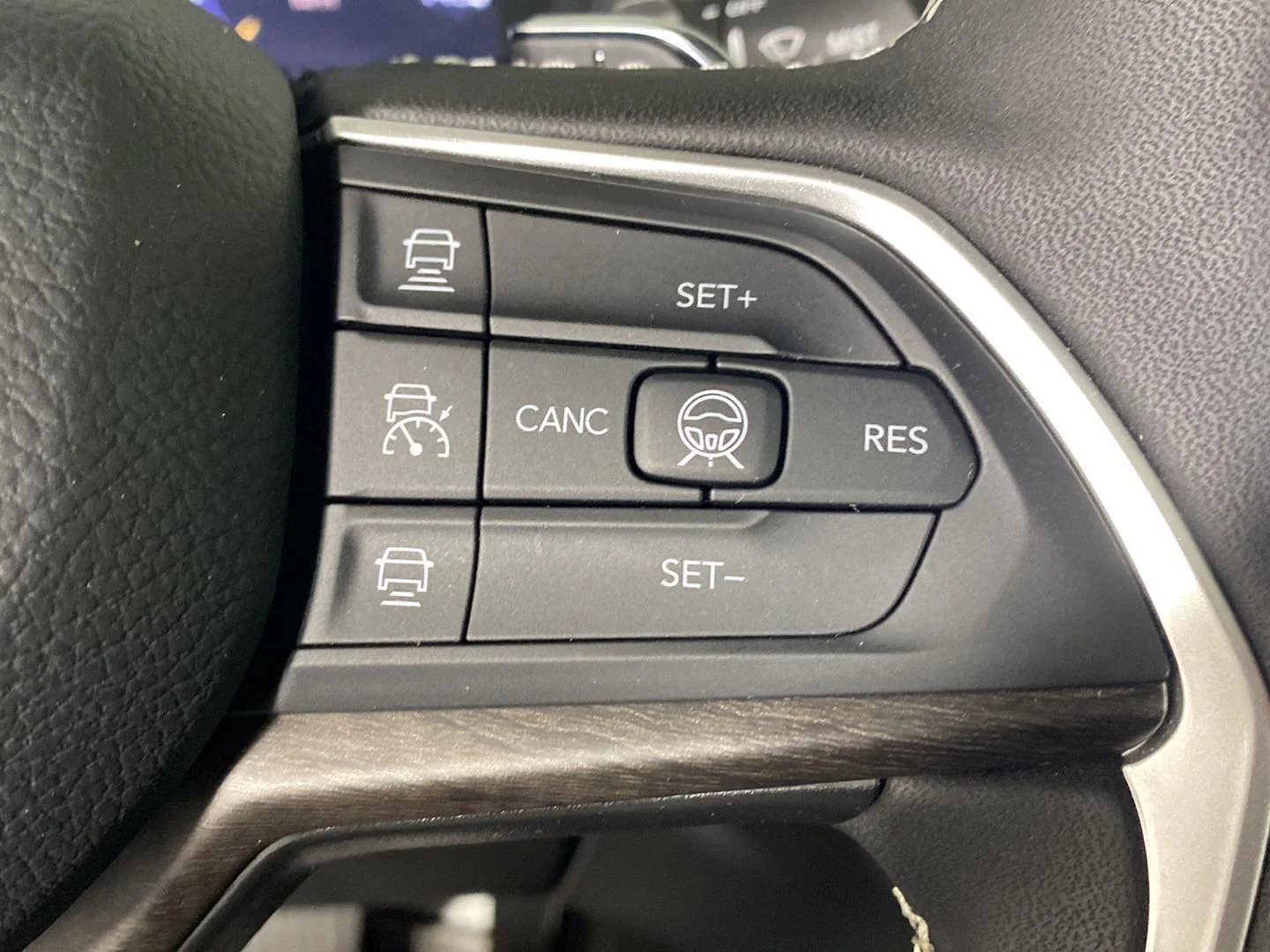 Used 2026 Baltic Gray Metallic Clearcoat Jeep Limited image 17
