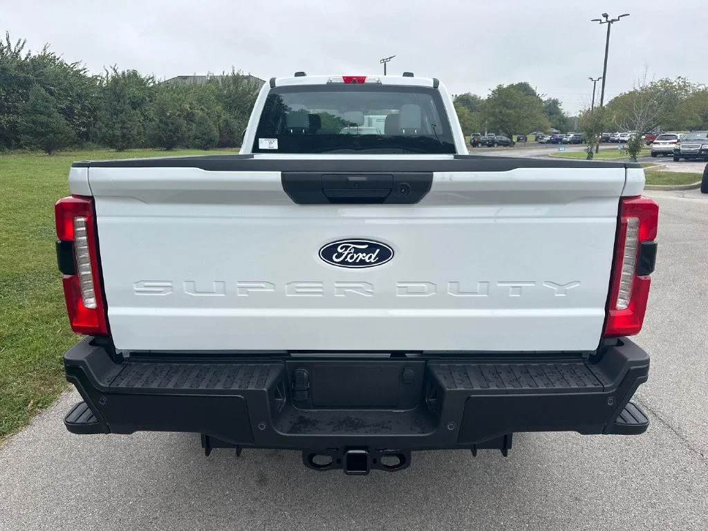 New 2027 White Ford XL image 10