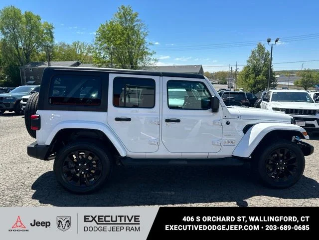 Used 2023 White Jeep Sahara 4xe image 8