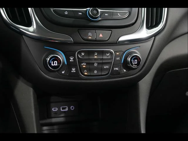 2022 Chevrolet Equinox LT - Photo 13