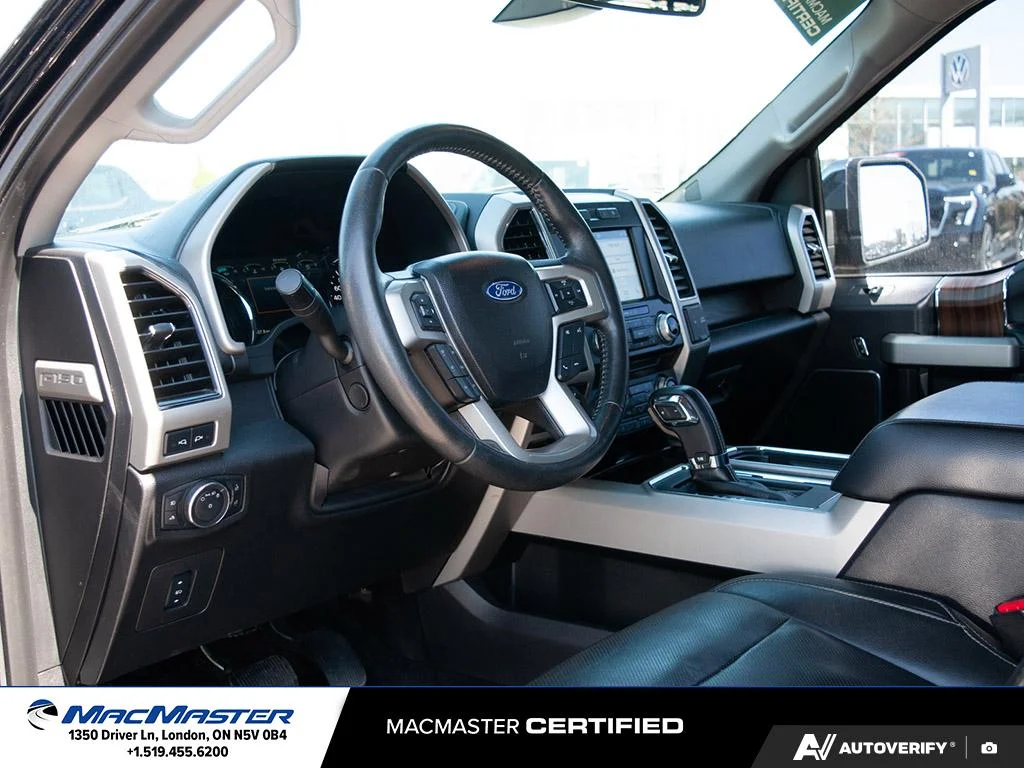 Used 2017  Ford  image 16