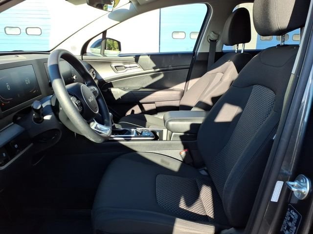 Used 2024 Gravity Gray Kia LX image 9