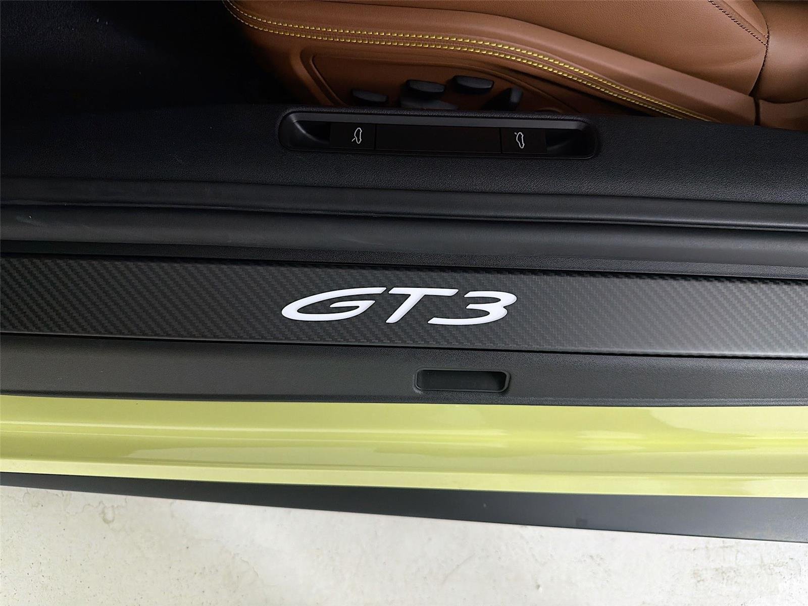 Used 2026 Cartagena Yellow Metallic Porsche GT3 image 10