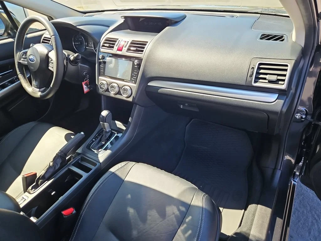 Used 2015  Subaru 2.0i Limited image 29