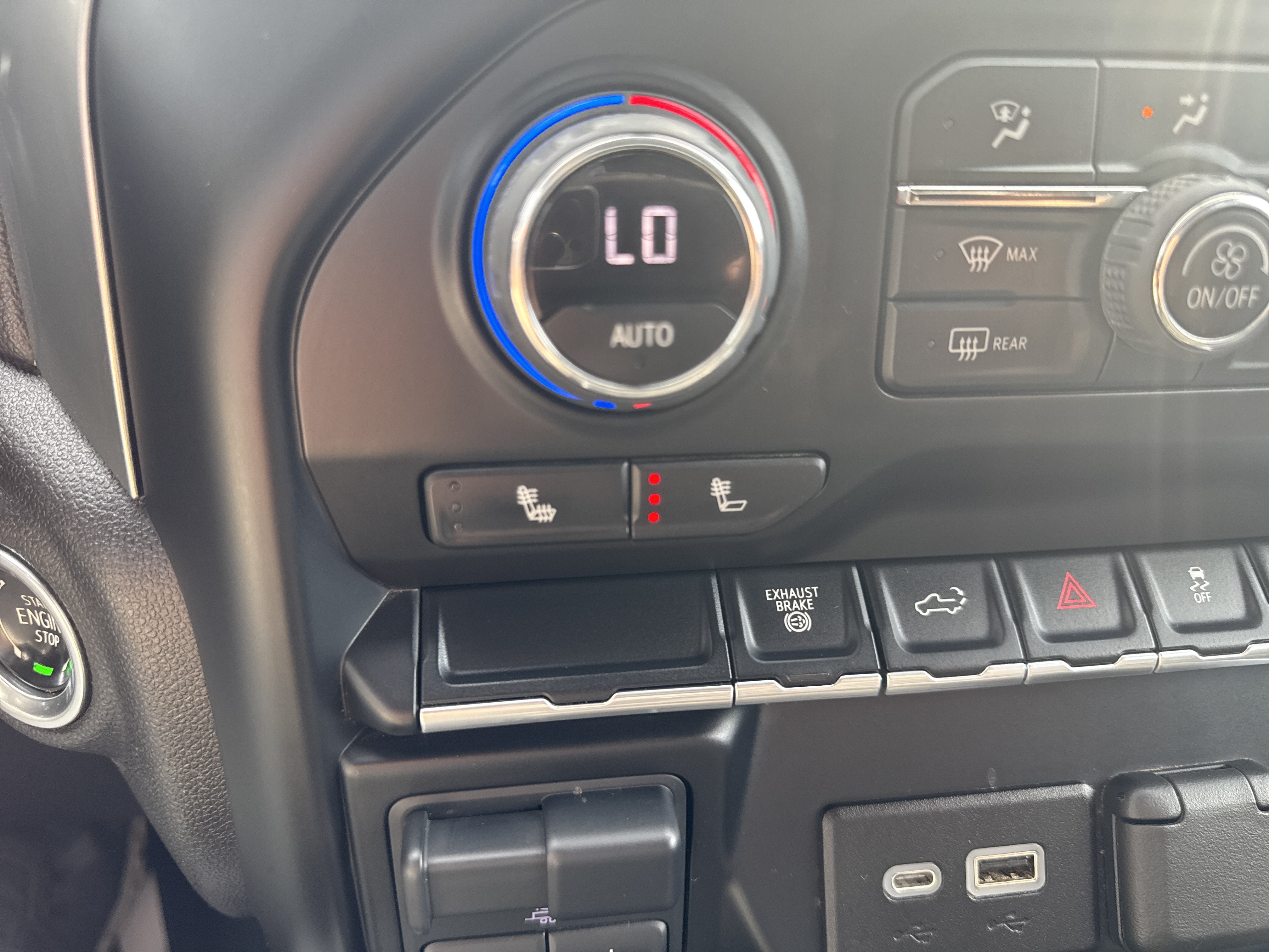 Used 2022 Black Chevrolet LT image 18