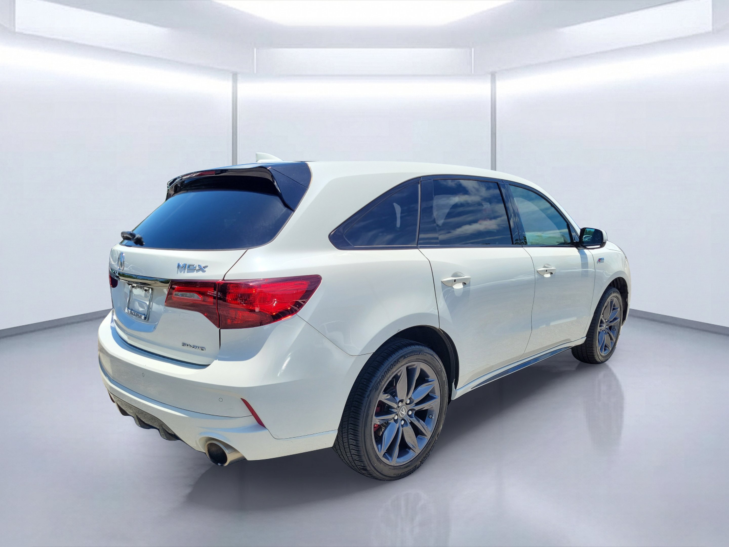 Used 2019 White Diamond Pearl Acura 3.5L Technology Pkg w/A-Spec Pkg SH-AWD image 36