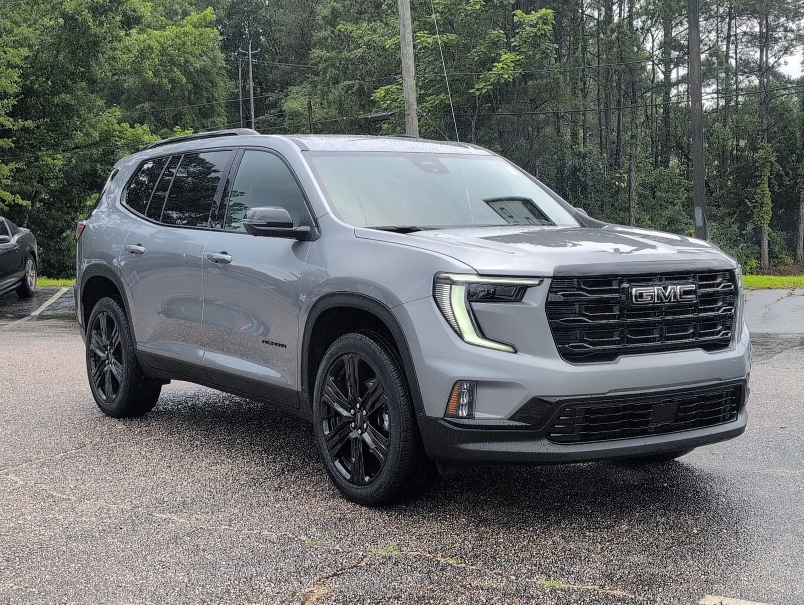 New 2026 Sterling Metallic GMC Elevation image 8