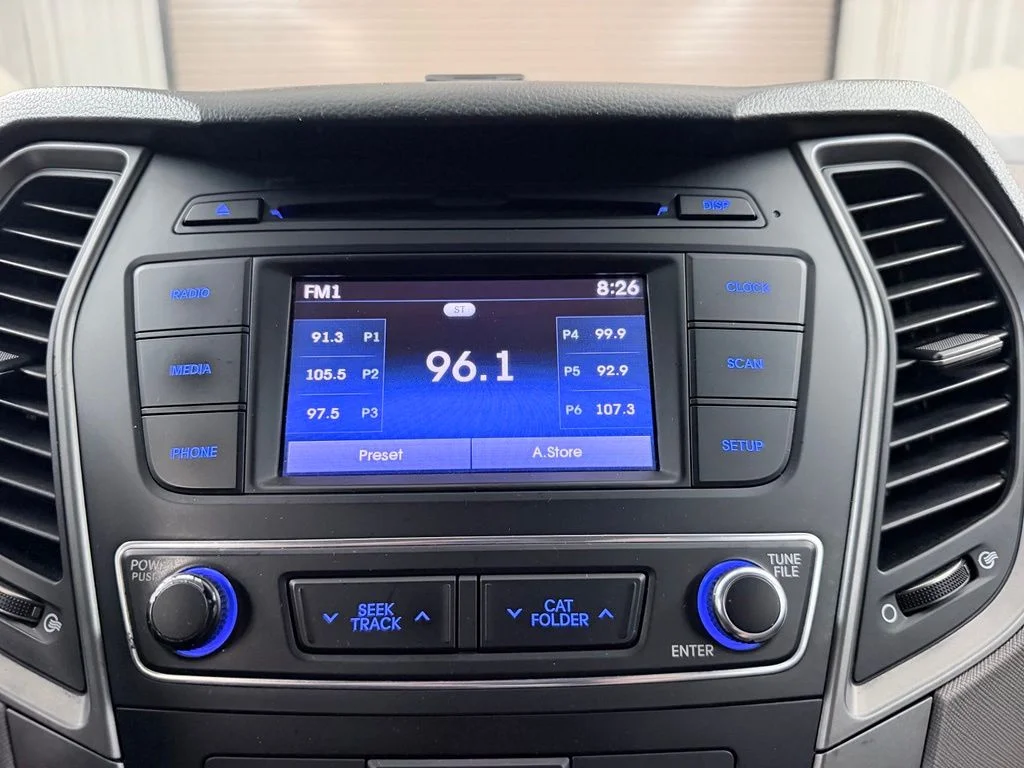 Used 2017 Black Hyundai 2.4 Base image 15