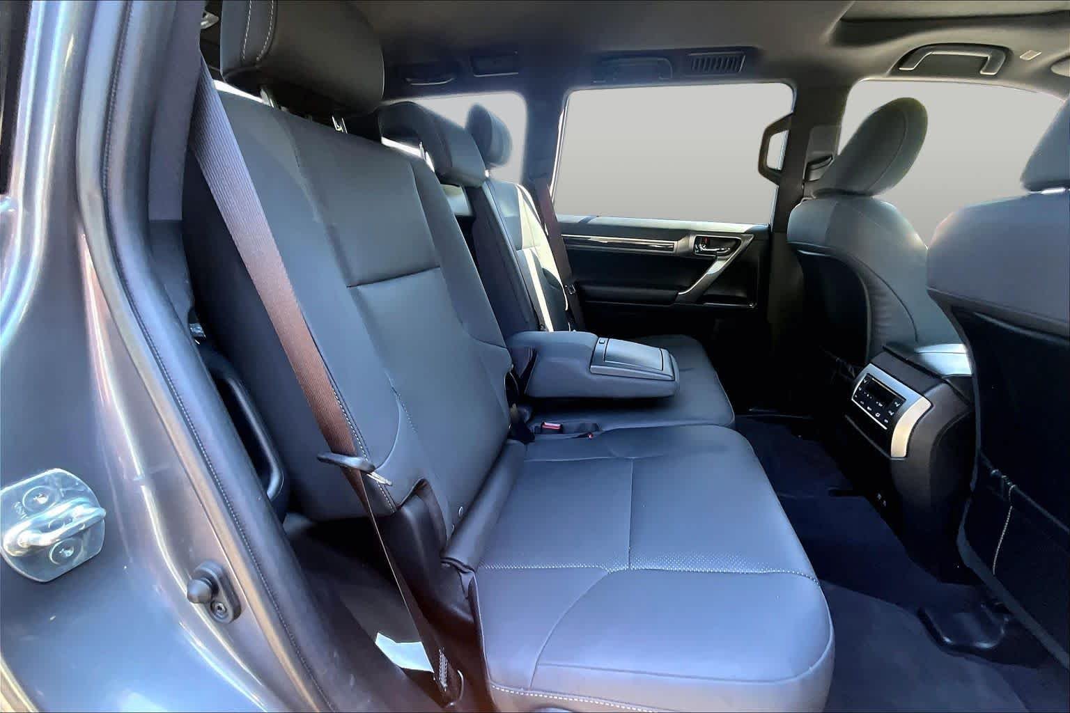 Used 2023 Nebula Gray Pearl Lexus Premium image 19
