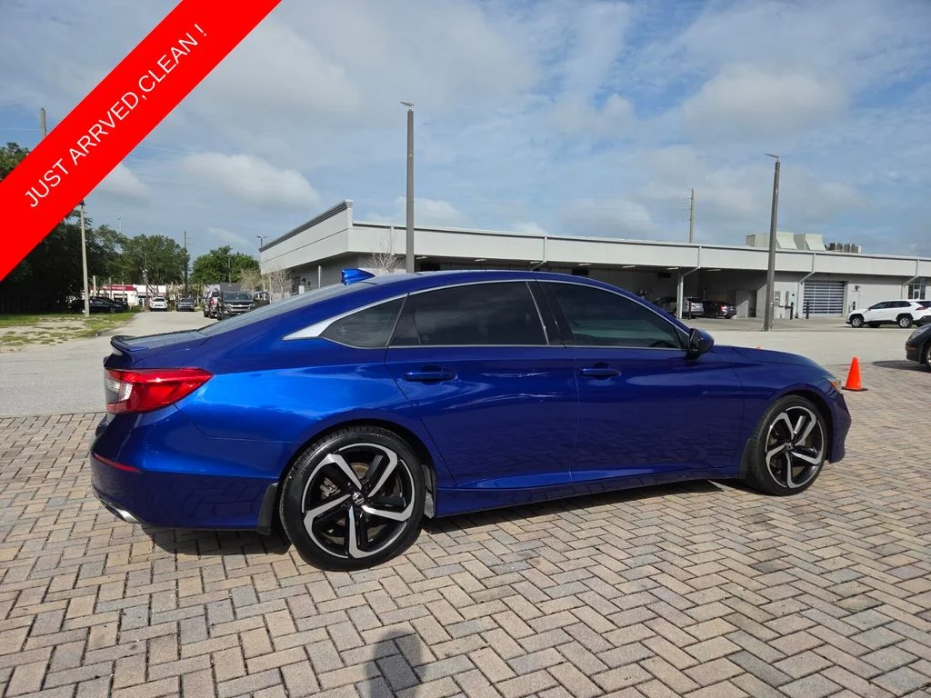 Used 2020 Blue Honda Sport image 11
