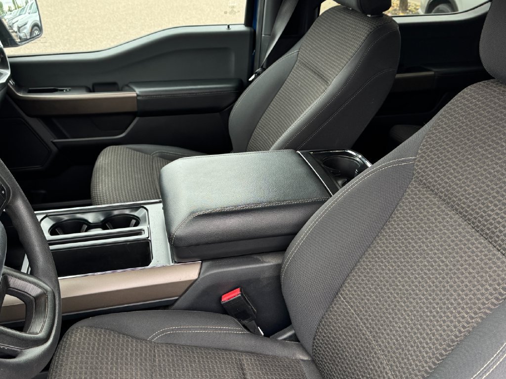 Used 2024 Atlas Blue Metallic Ford STX image 13