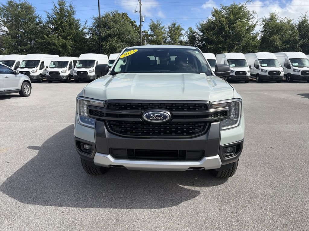 Used 2024 Green Ford XLT image 10