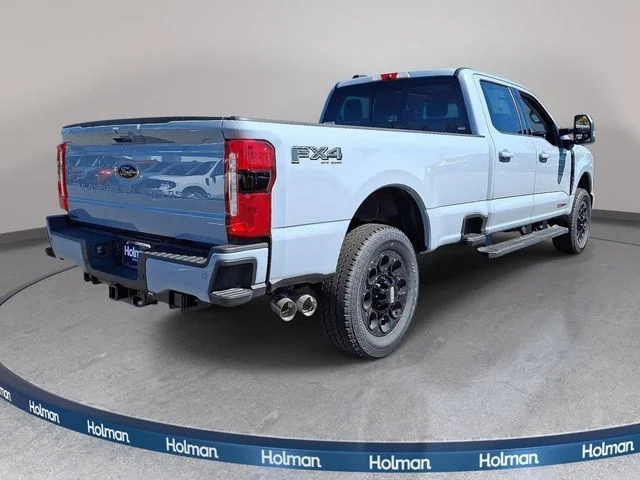 New 2026 Glacier Gray Metallic Tri-Coat Ford Lariat image 4