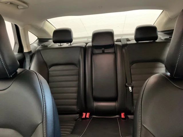 Used 2018 Black Ford SE Luxury image 20