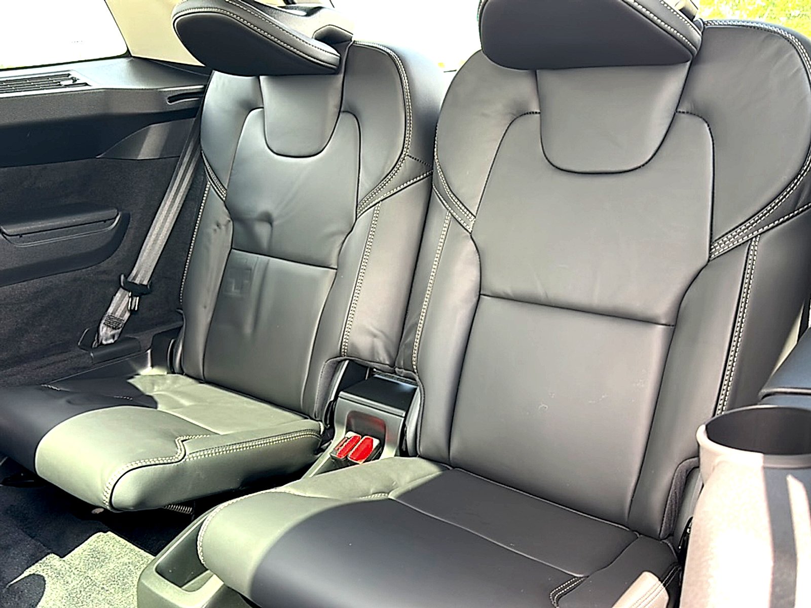 2026 Volvo XC90 Ultra - Photo 18