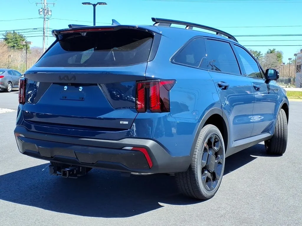 New 2026 Black Kia X-Line SX Prestige image 4