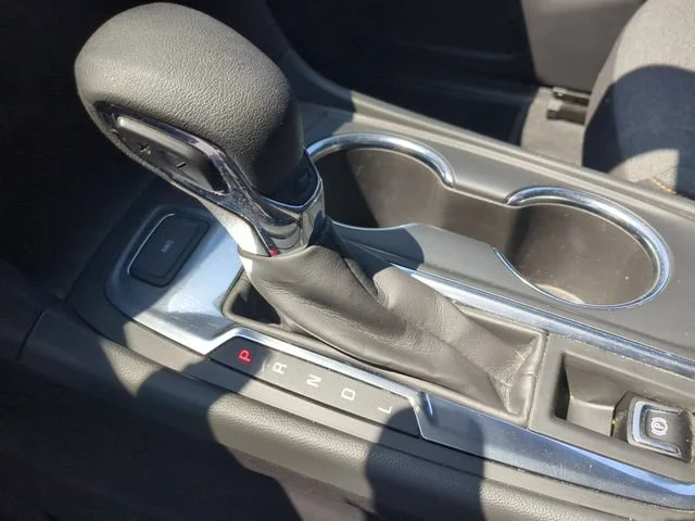 Used 2022 Blue Glow Metallic Chevrolet LT image 28