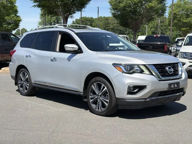 Used 2018 Silver Nissan Platinum image 15