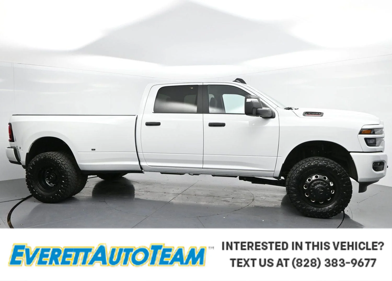 Used 2025 Bright White Clearcoat Ram Big Horn image 1