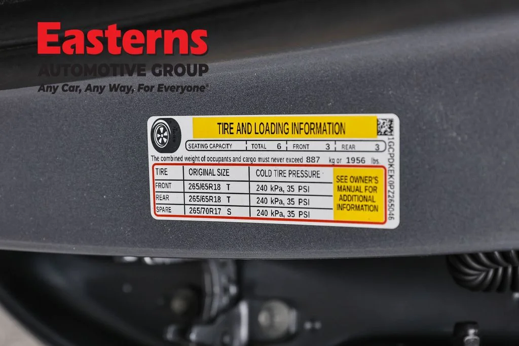Used 2023 Gray Chevrolet LT image 36