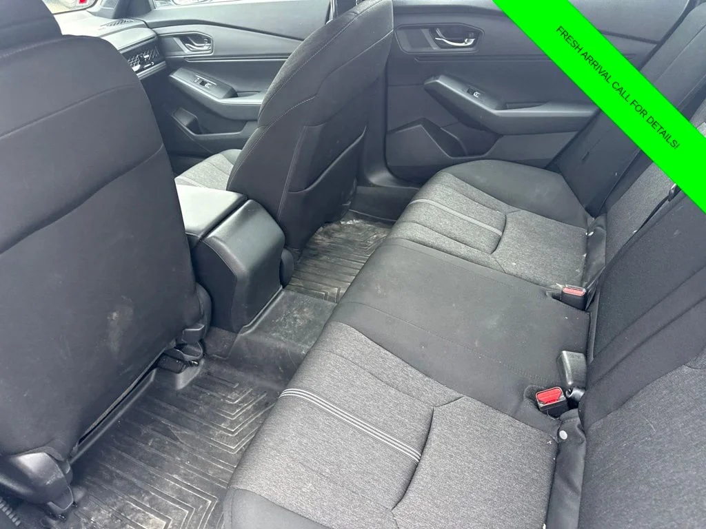 Used 2023  Honda Sport image 12