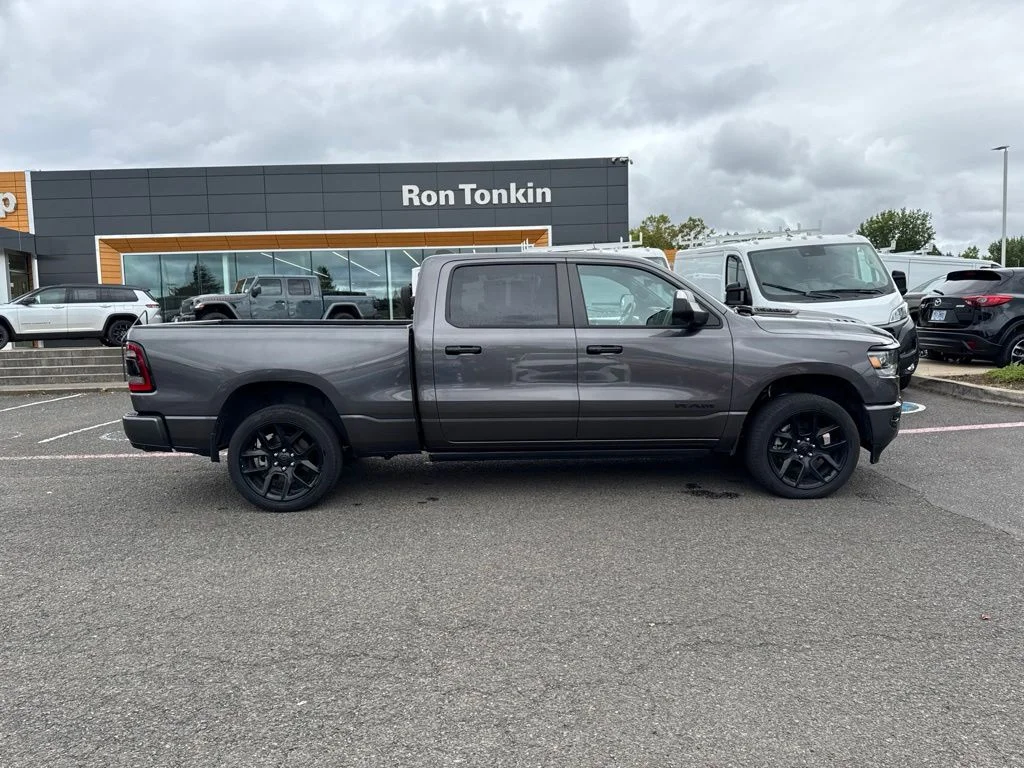 Used 2023 Granite Crystal Metallic Clearcoat Ram Laramie image 10