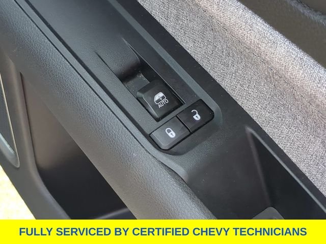 Used 2024 Gray Jeep Latitude image 43