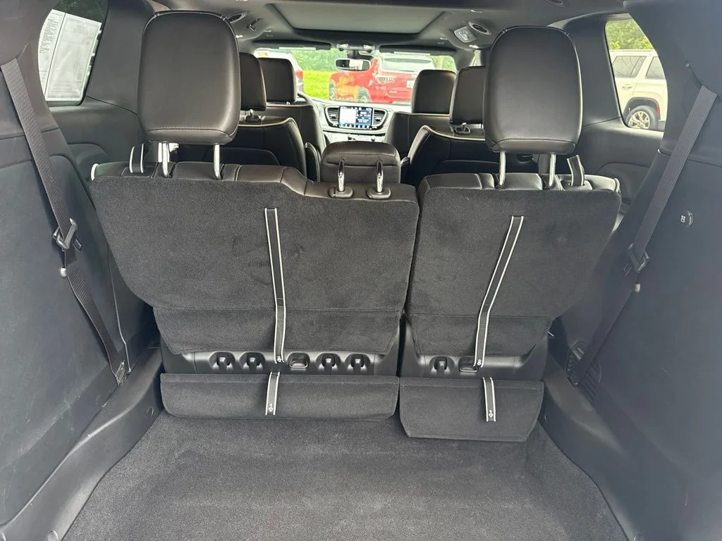2026 Chrysler Pacifica Limited - Photo 14