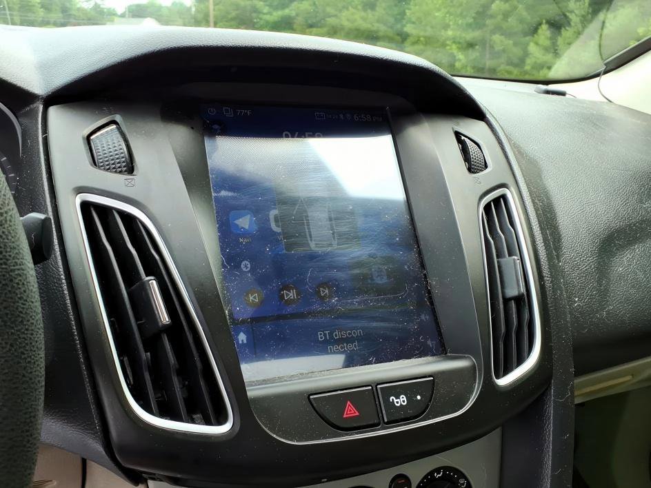 Used 2014 Oxford White Ford SE image 20