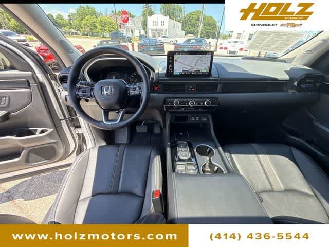 Used 2025 White Honda Touring image 21