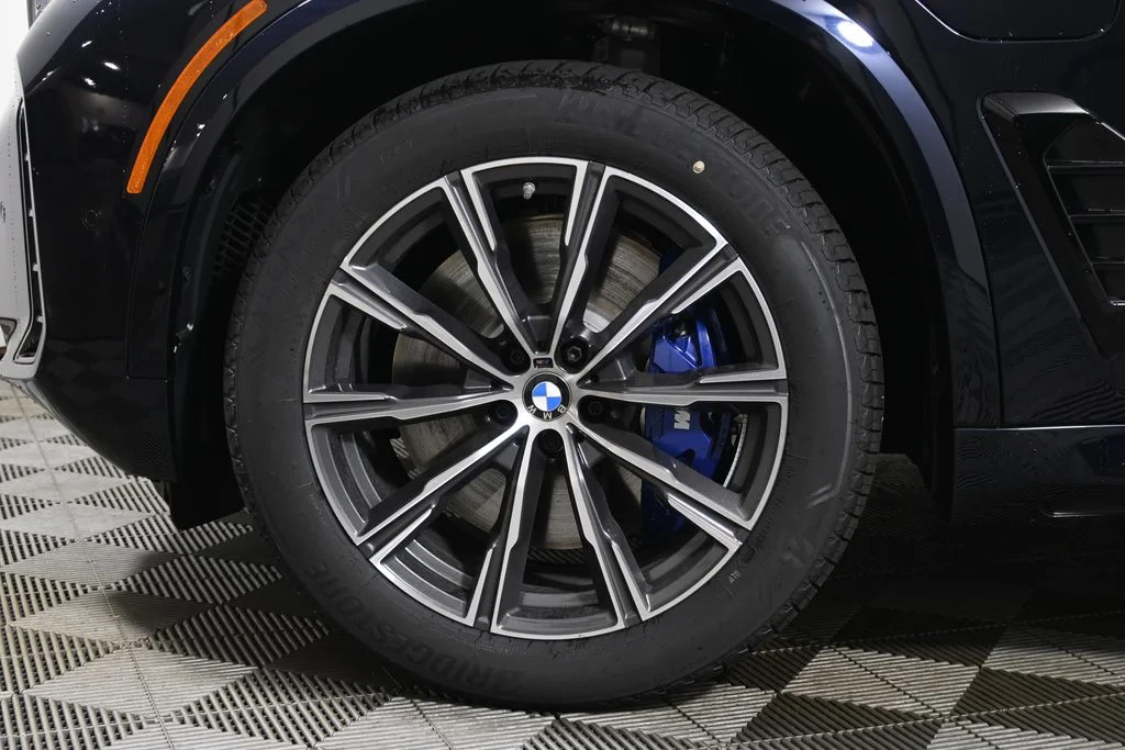 Used 2026 Black BMW xDrive50e image 12