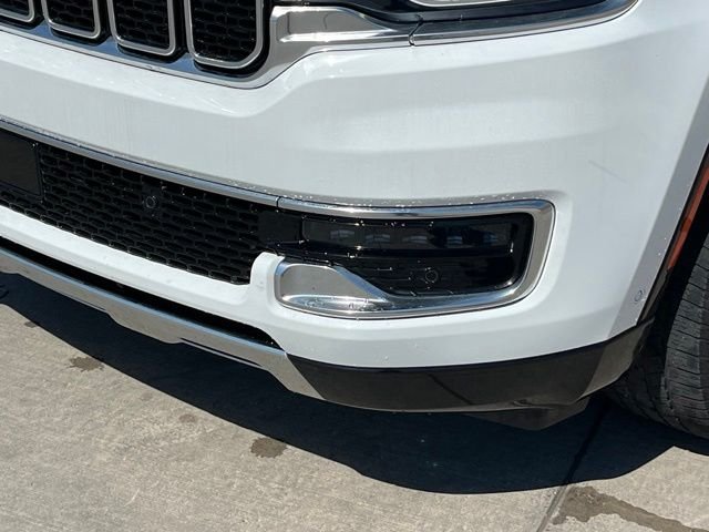 Used 2023 White Jeep Series III image 9