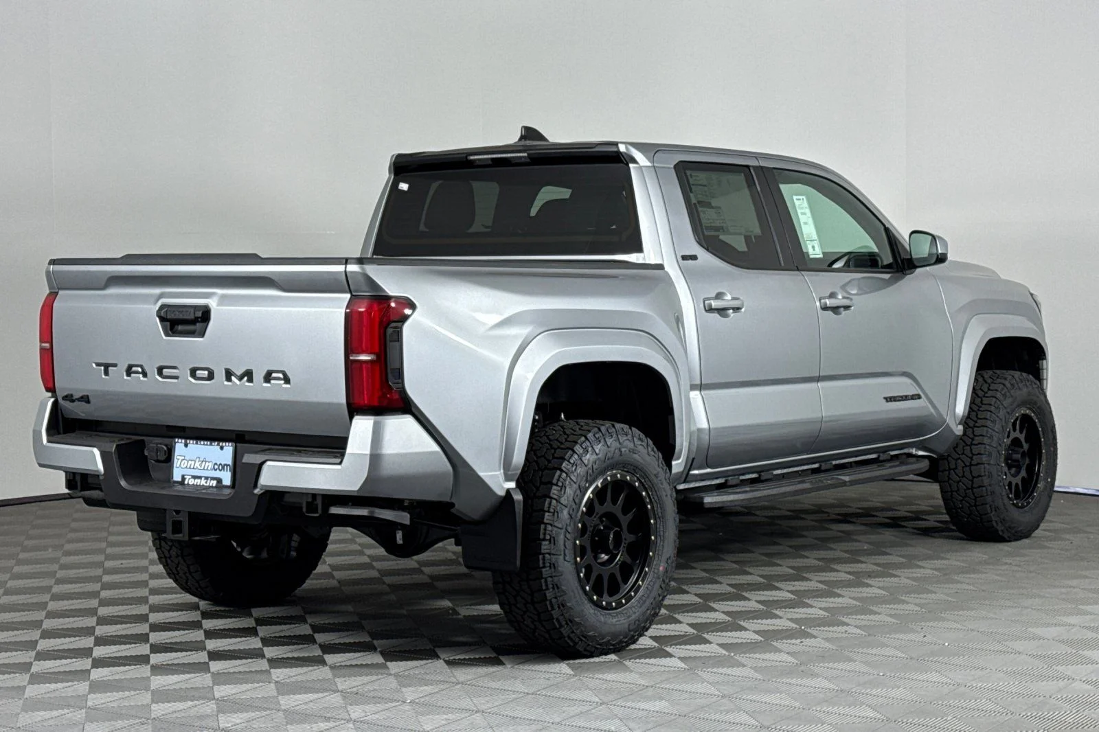 New 2025 Celestial Silver Metallic Toyota  SR5 image 4