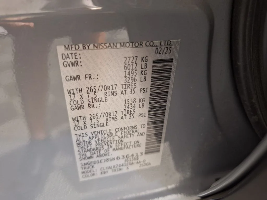 Used 2025 Boulder Gray Nissan PRO-X image 30