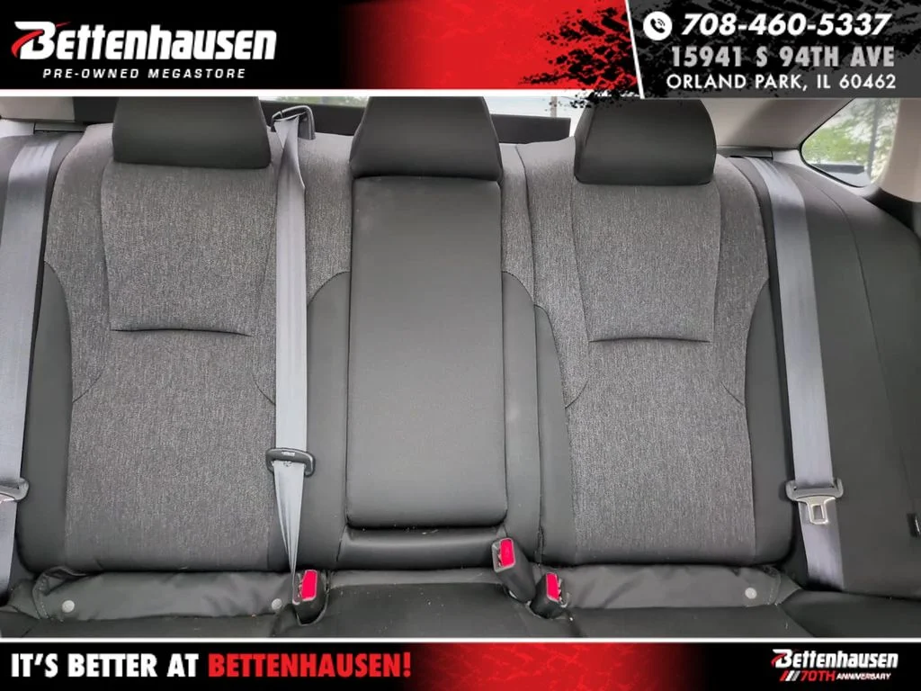 Used 2025 Gray Honda SE image 28