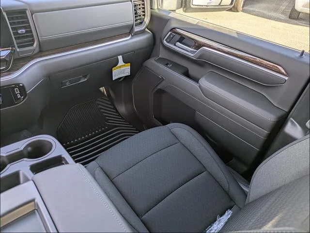 2026 GMC Sierra 2500HD SLE - Photo 16