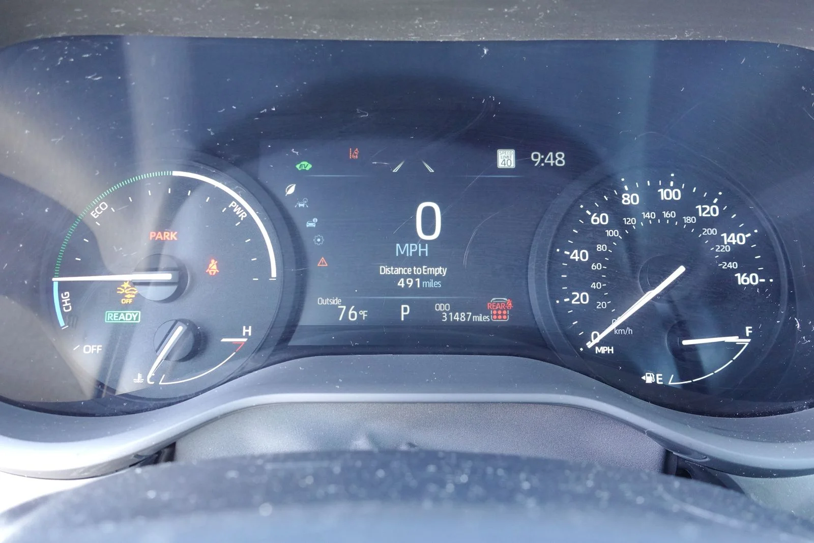 Used 2025 Ice Cap Toyota LE image 18