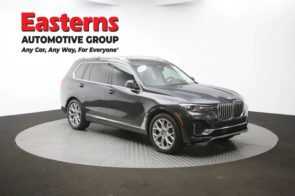 Used 2022 Gray BMW xDrive40i image 49