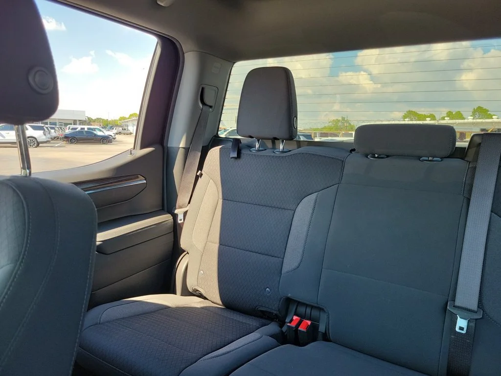 2023 Chevrolet Silverado 1500 LT - Photo 12