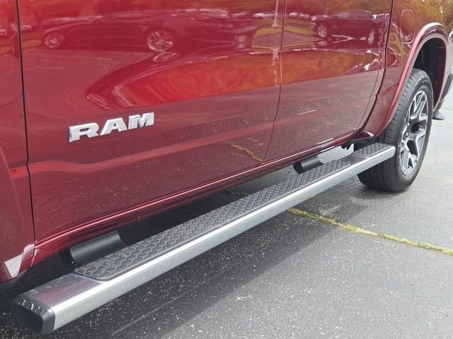 Used 2025 Delmonico Red Pearlcoat RAM Laramie image 27
