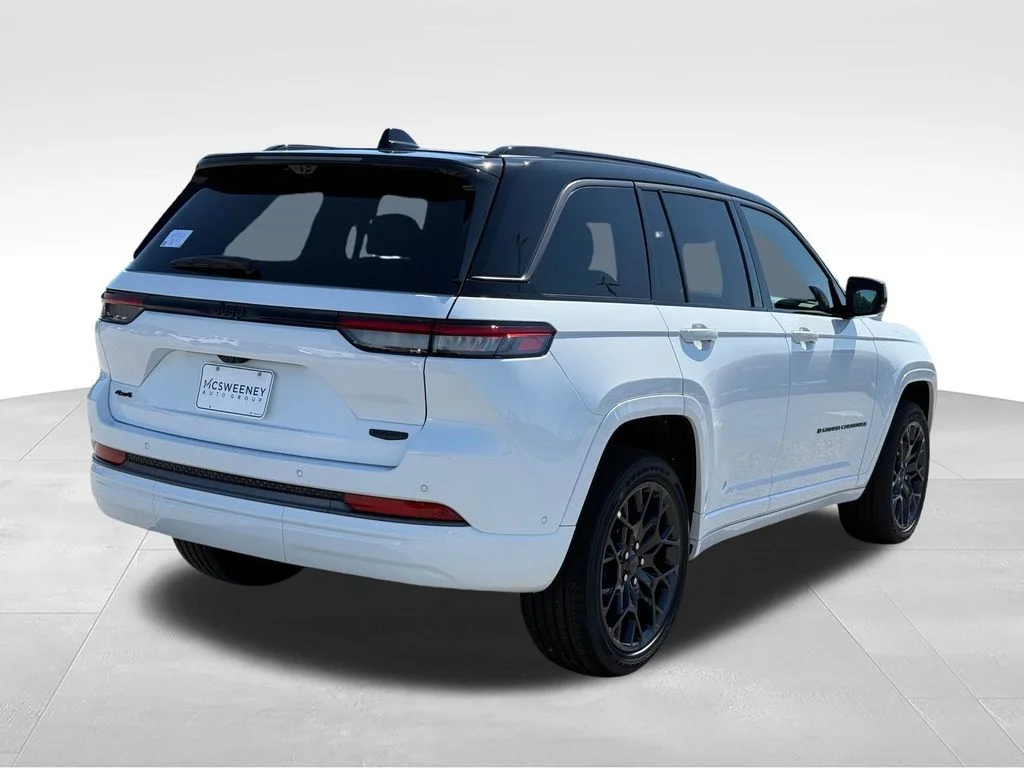 New 2026 Bright White Clear-Coat Exterior Paint Jeep Summit image 6
