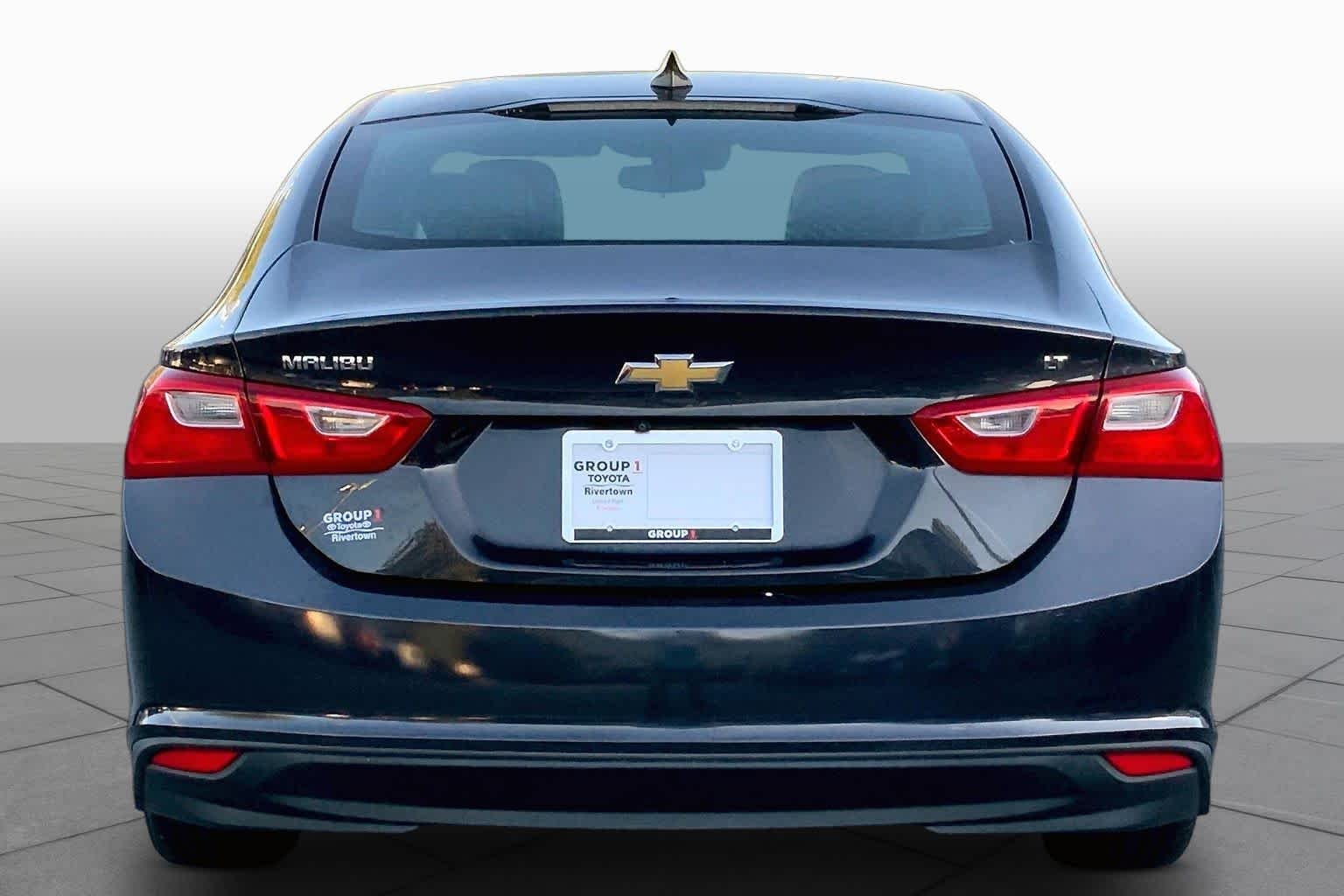 Used 2023 Dark Ash Metallic Chevrolet LT image 3