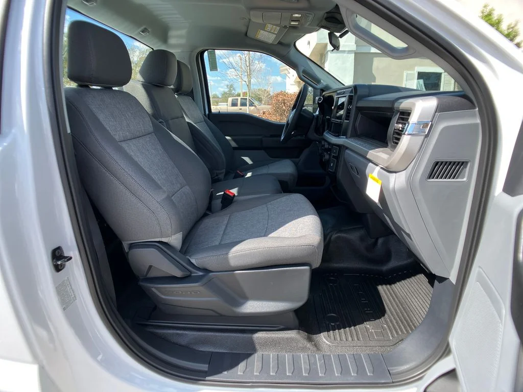 New 2026 White Ford XL image 5