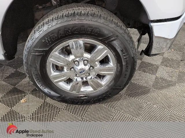 Used 2011 Silver Ford XLT image 39