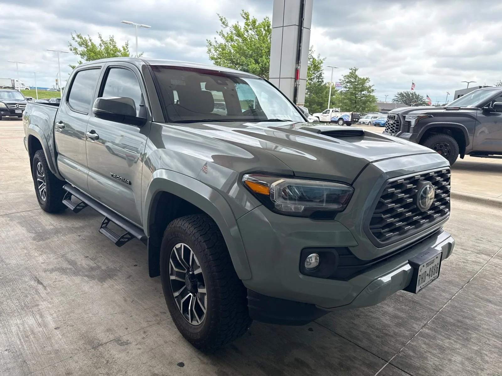 Used 2022  Toyota TRD Sport image 10